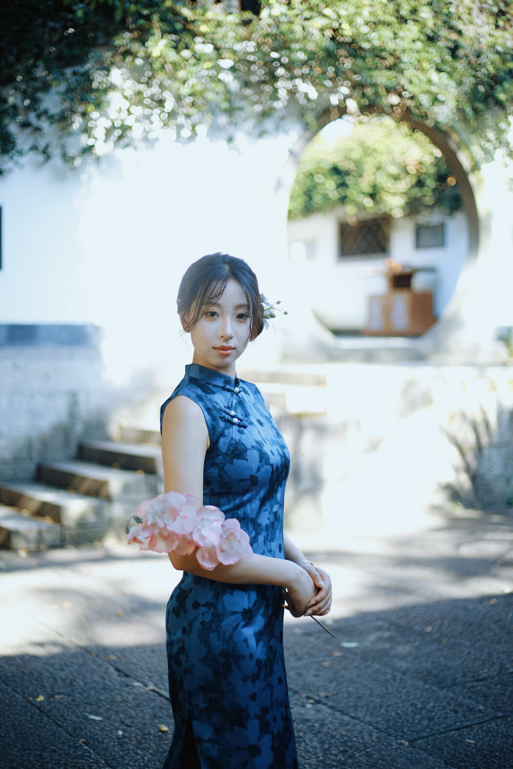 YiTuYu艺图语 Vol.10337 Xiao U (46P)
