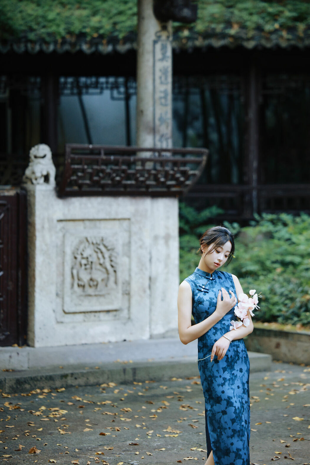 YiTuYu艺图语 Vol.10337 Xiao U (46P)