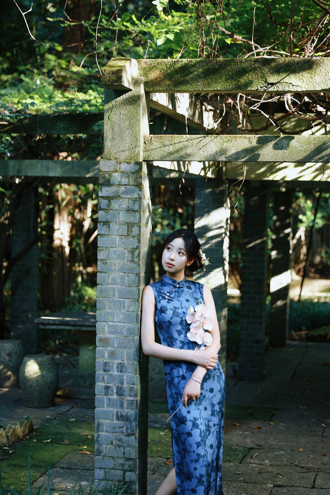 YiTuYu艺图语 Vol.10337 Xiao U (46P)