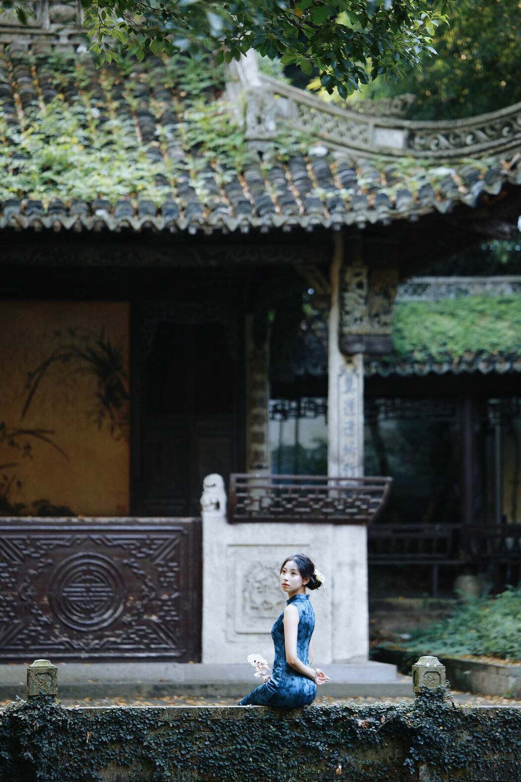 YiTuYu艺图语 Vol.10337 Xiao U (46P)