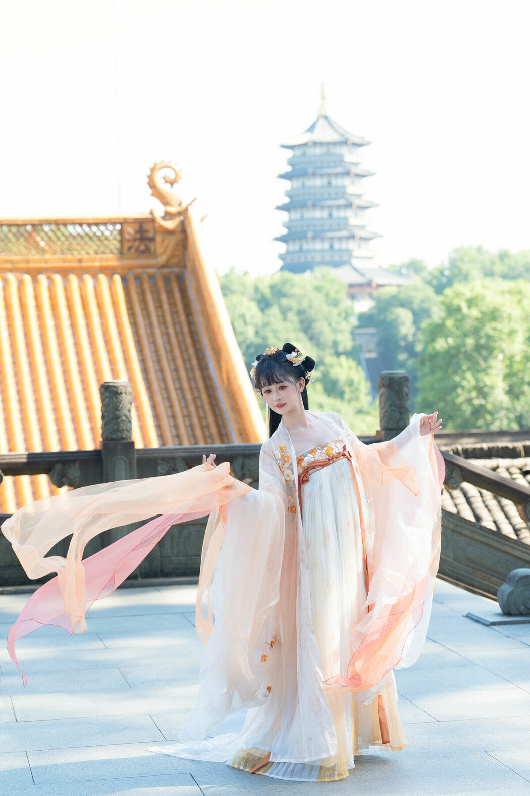 YiTuYu艺图语 Vol.10338 Jiao Yi Zhi Sui Sui (47P)