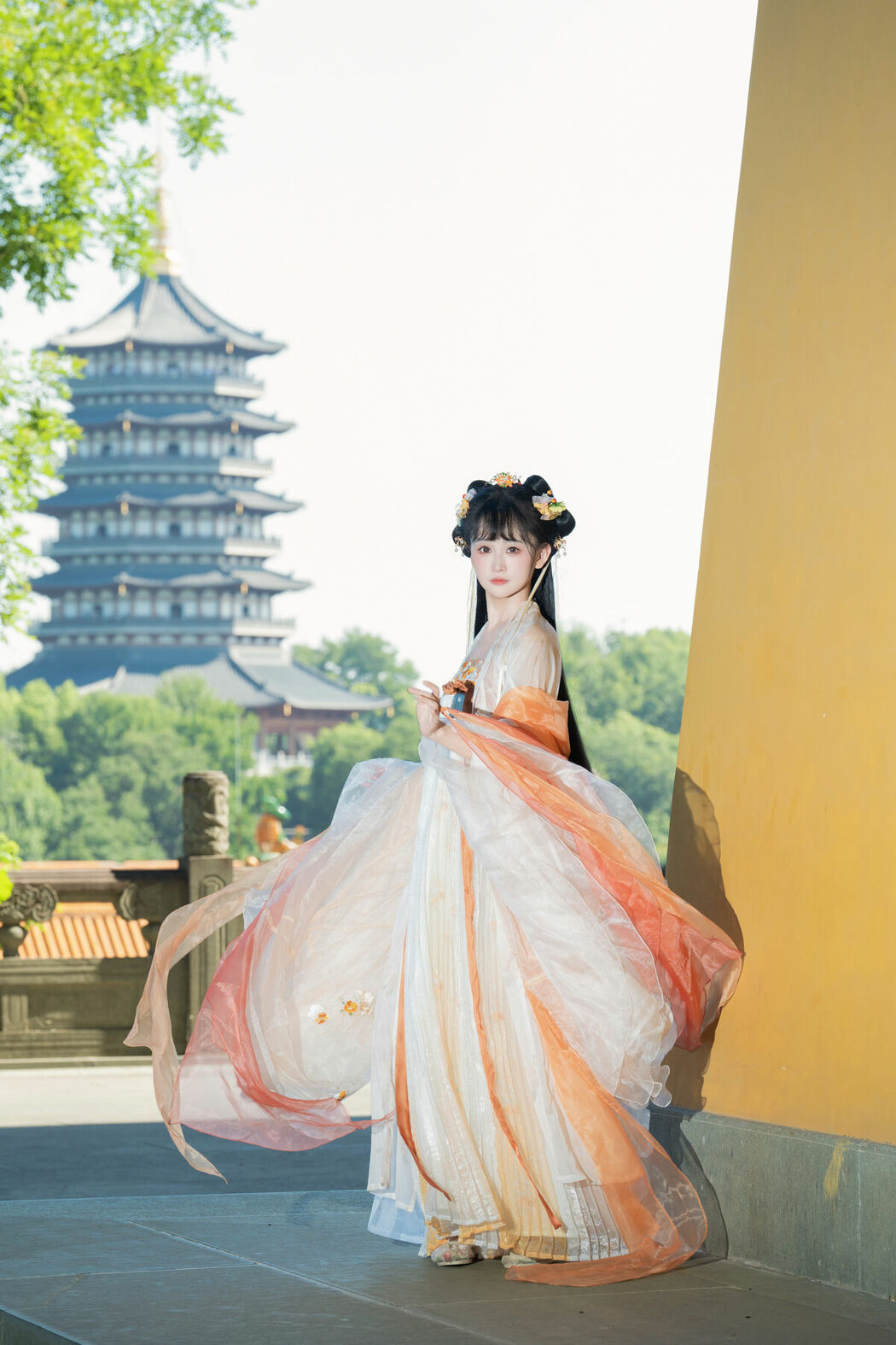 YiTuYu艺图语 Vol.10338 Jiao Yi Zhi Sui Sui (47P)