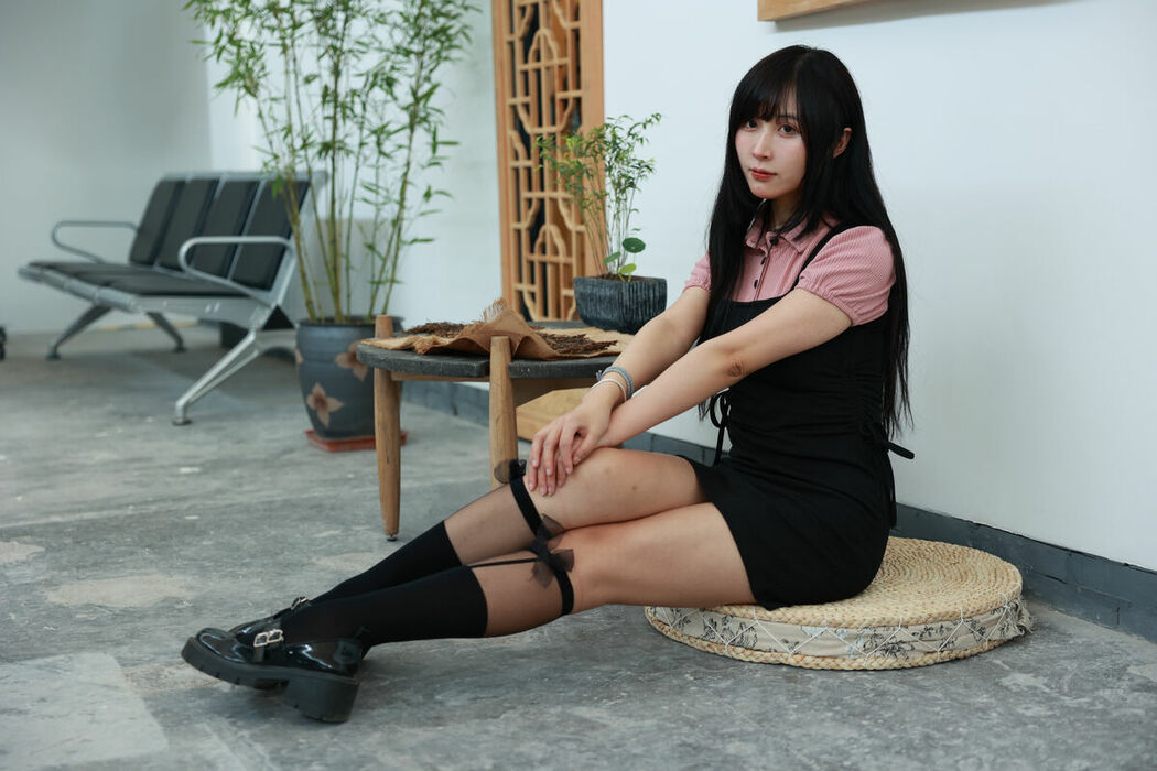 YiTuYu艺图语 Vol.10339 Tu Zi (19P)