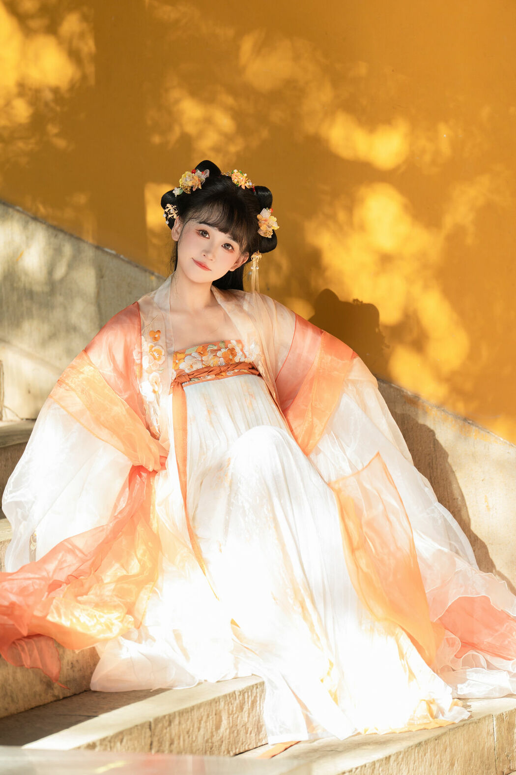 YiTuYu艺图语 Vol.10338 Jiao Yi Zhi Sui Sui (47P)