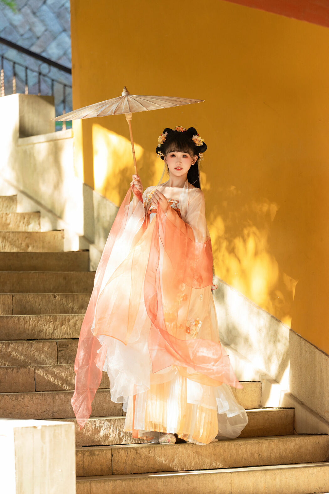 YiTuYu艺图语 Vol.10338 Jiao Yi Zhi Sui Sui (47P)