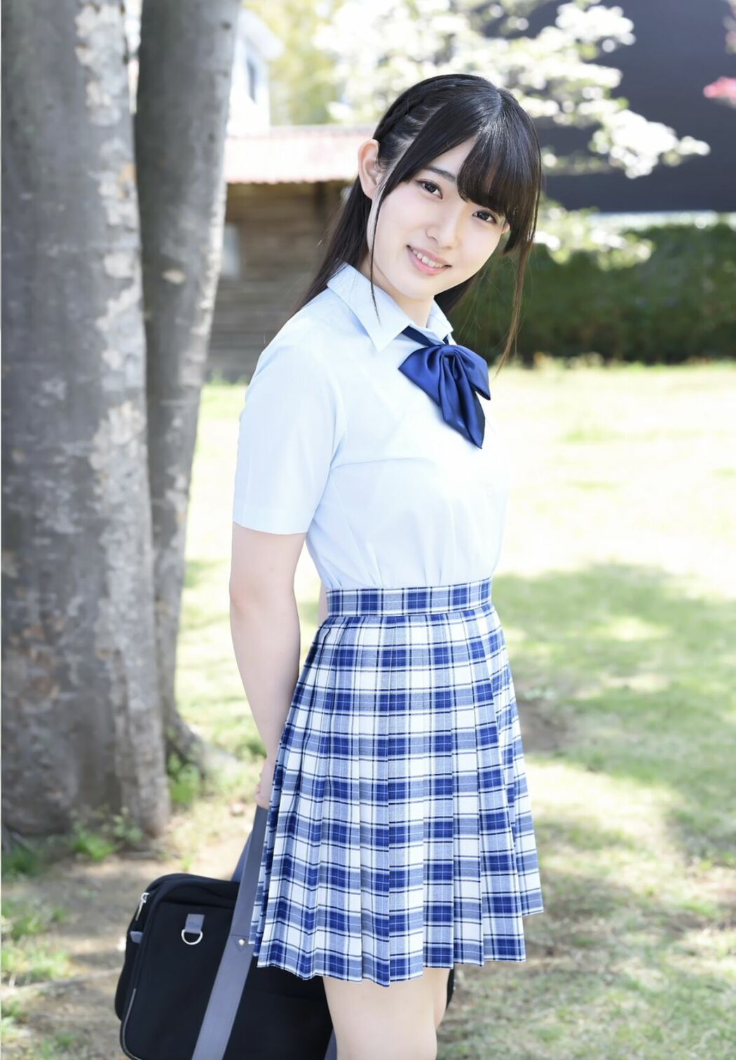 JP Ririka Suzuhara 涼原りりか – 未完成なわたし INTEC (79P)