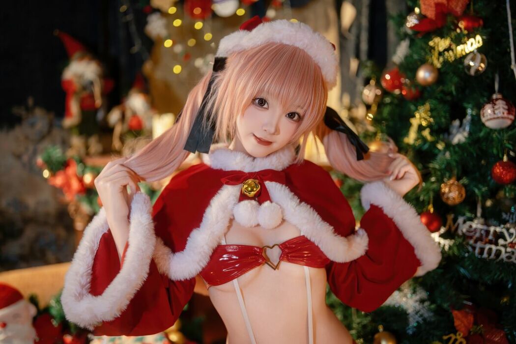 Coser@Bangni邦尼 – 圣诞甜心 (81P – 3V)
