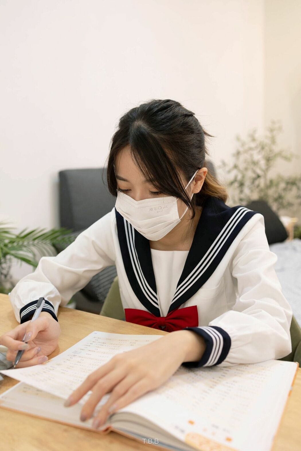 ED Mosaic 上学忘记穿内裤的清纯学妹 Part02 (71P)