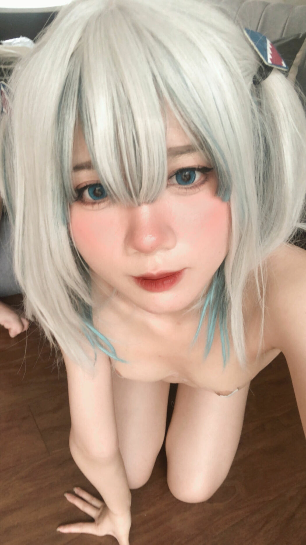 Coser@PoppaChan – ChanPoppa Gumroad NOne Gawr Gura 噶呜-古拉 (49P – 10V)