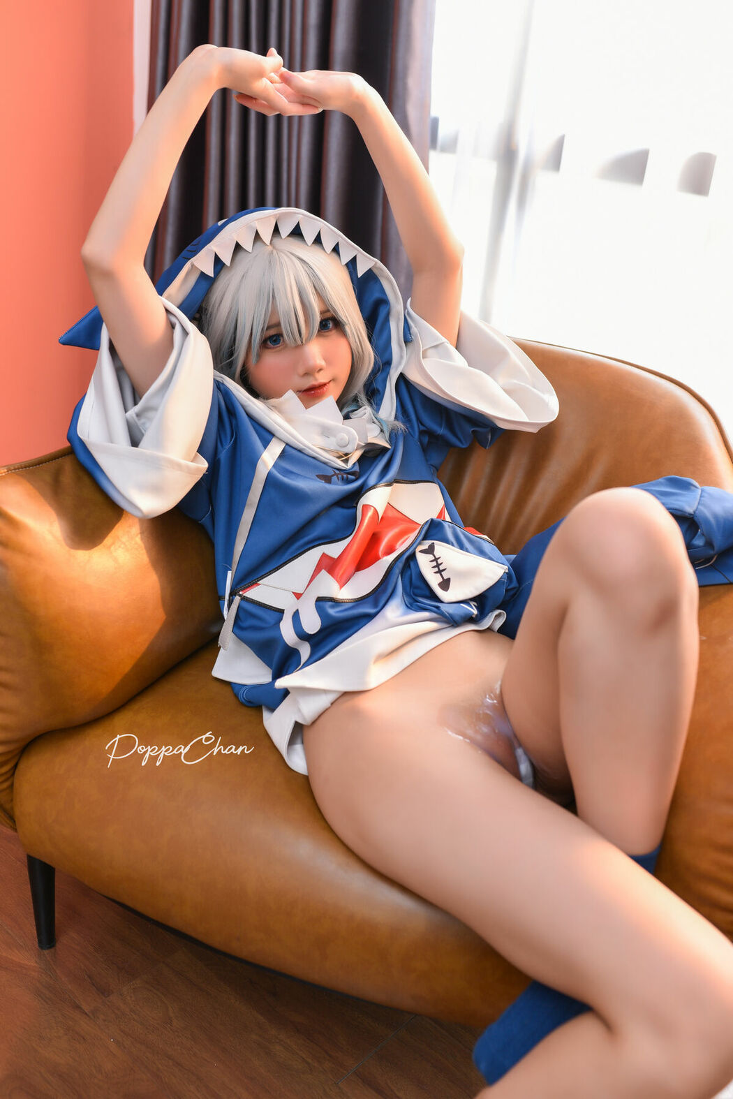 Coser@PoppaChan – ChanPoppa Gumroad NOne Gawr Gura 噶呜-古拉 (49P – 10V)