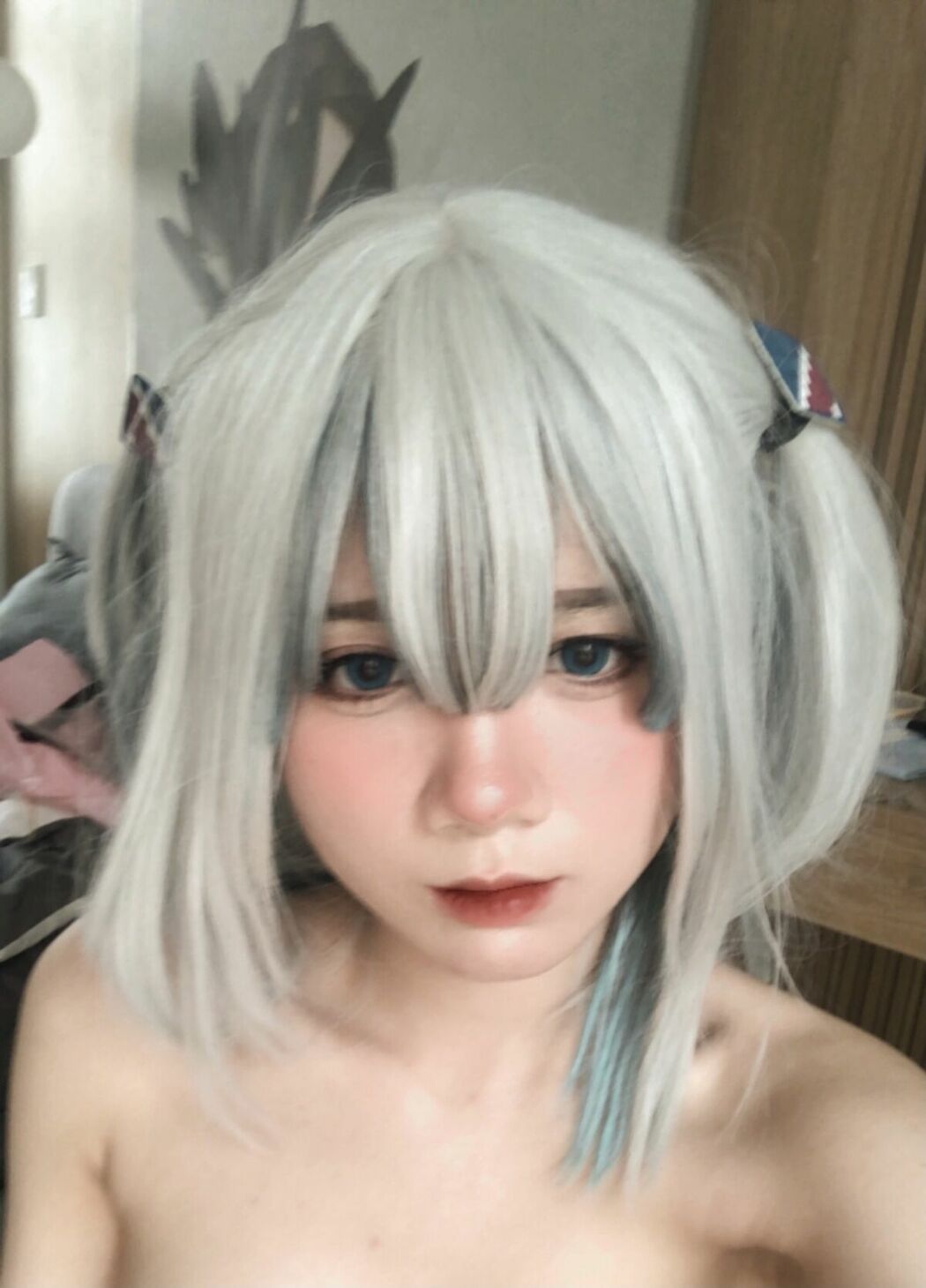 Coser@PoppaChan – ChanPoppa Gumroad NOne Gawr Gura 噶呜-古拉 (49P – 10V)