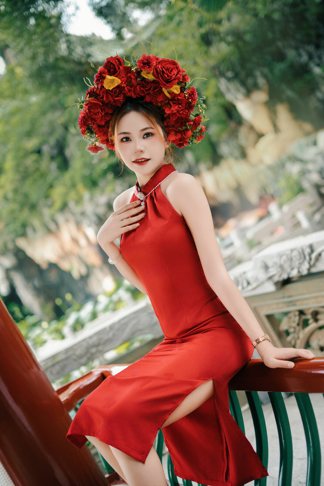YiTuYu艺图语 Vol.10346 Cao Mei Xiong (12P)