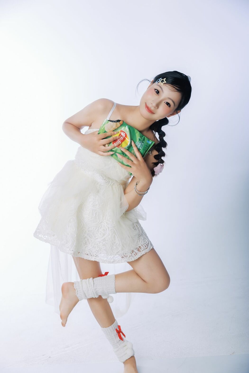 YiTuYu艺图语 Vol.10349 Xiao U (33P)