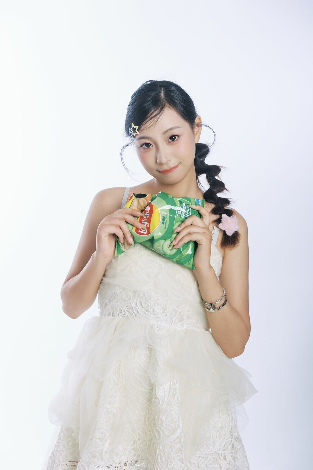 YiTuYu艺图语 Vol.10349 Xiao U (33P)