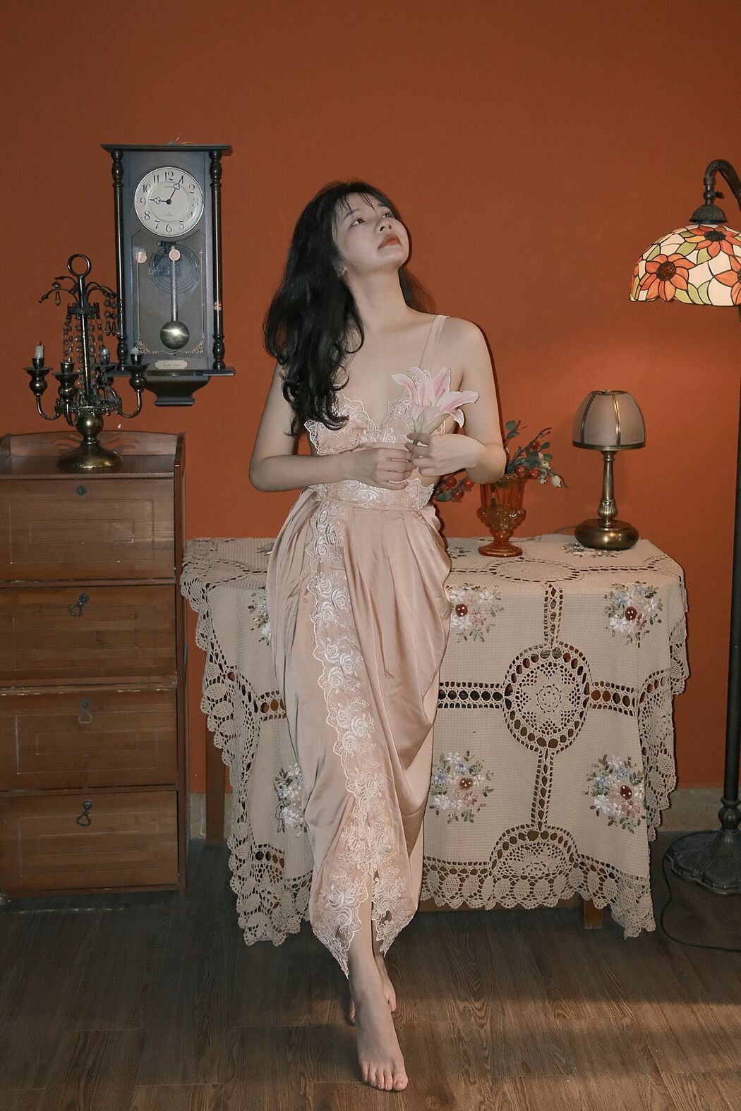 YiTuYu艺图语 Vol.10354 Xiao Fei Yang Bu Chi La Chang (18P)