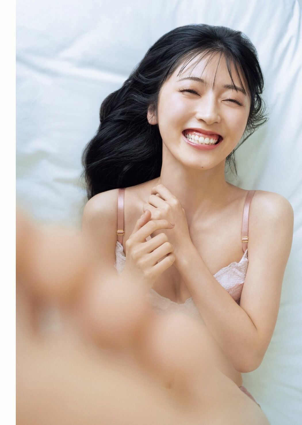 JP Airi Sato 佐藤綺星 – 1st写真集 天使の反射角度 Part01 (67P)