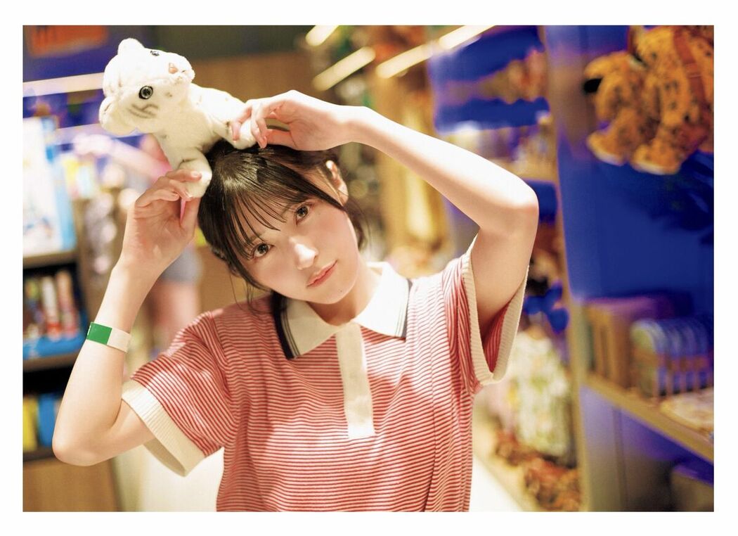 JP Airi Sato 佐藤綺星 – 1st写真集 天使の反射角度 Part02 (66P)