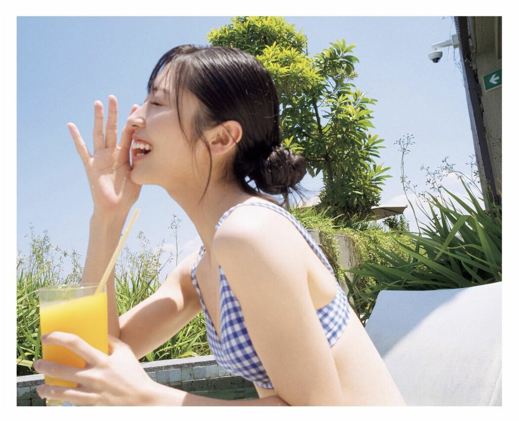 JP Airi Sato 佐藤綺星 – 1st写真集 天使の反射角度 Part02 (66P)