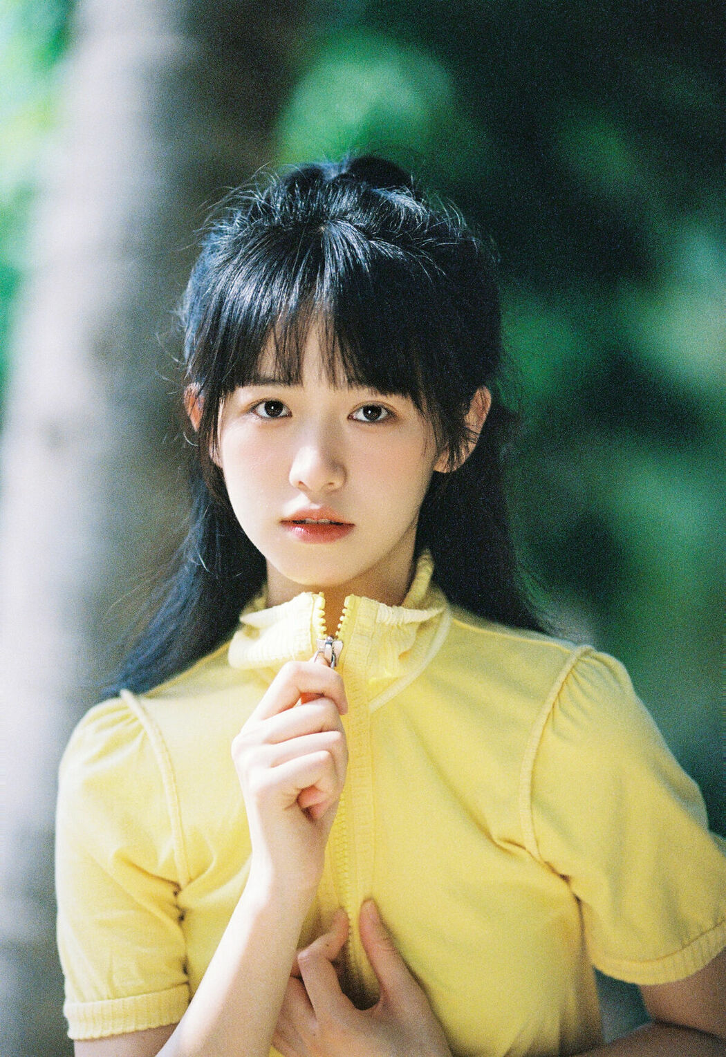 YiTuYu艺图语 Vol.10355 Kua Lie Su Su (13P)