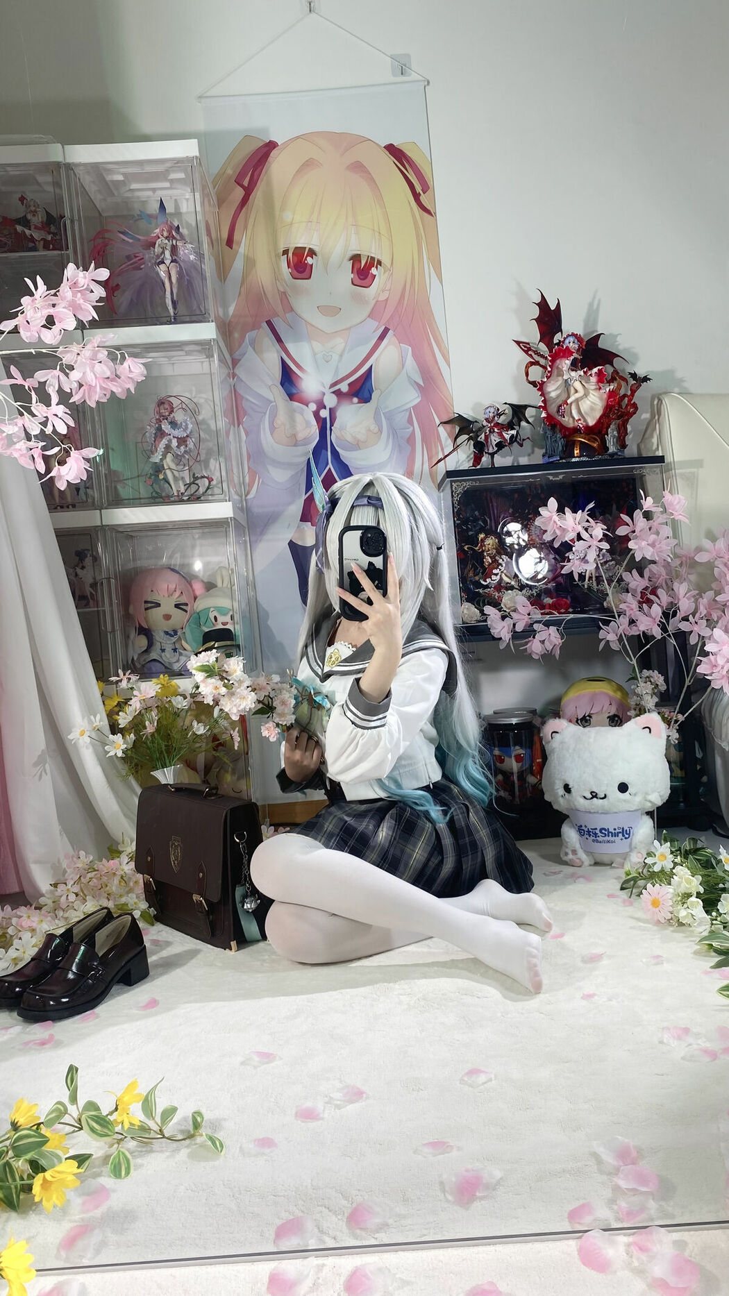 Coser@白栎Shirly – 春日流萤 Part02 (66P)