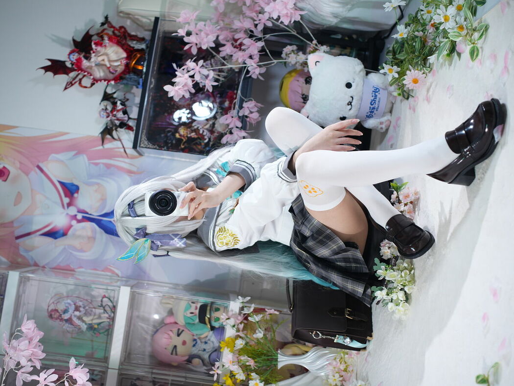 Coser@白栎Shirly – 春日流萤 Part02 (66P)