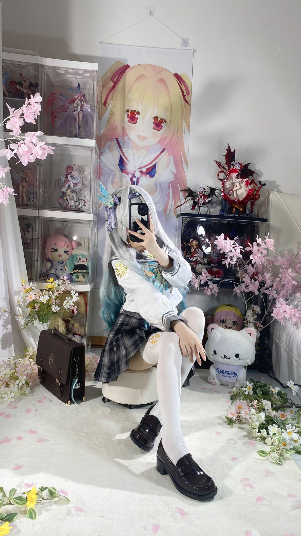 Coser@白栎Shirly – 春日流萤 Part02 (66P)