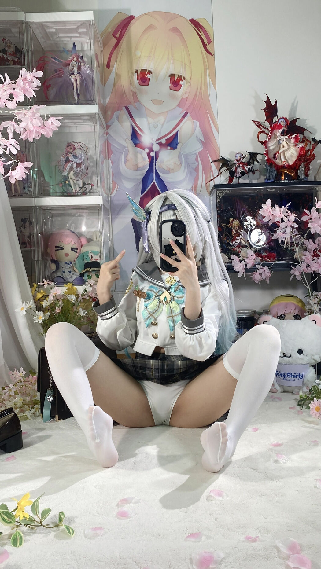 Coser@白栎Shirly – 春日流萤 Part02 (66P)