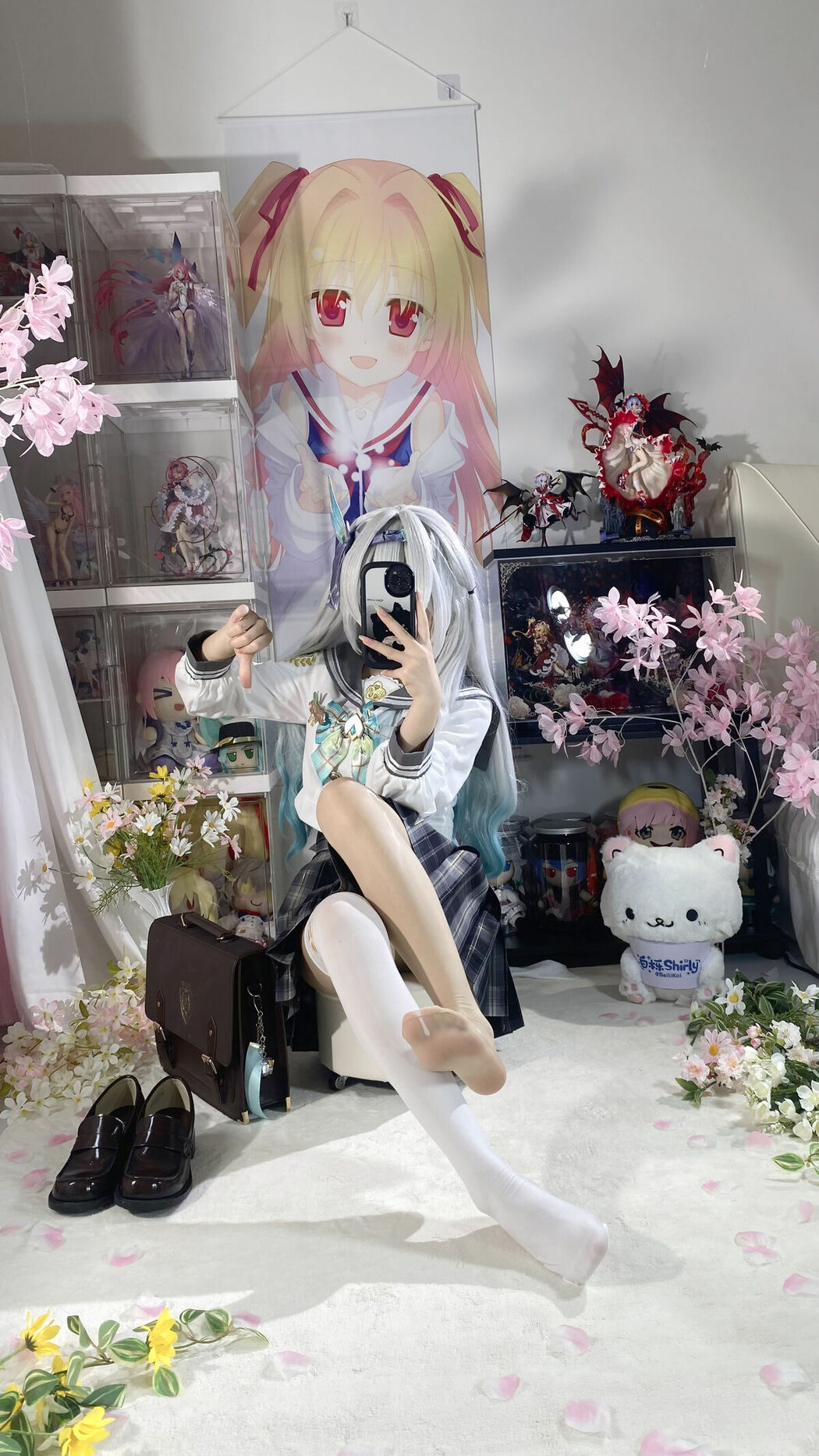 Coser@白栎Shirly – 春日流萤 Part02 (66P)