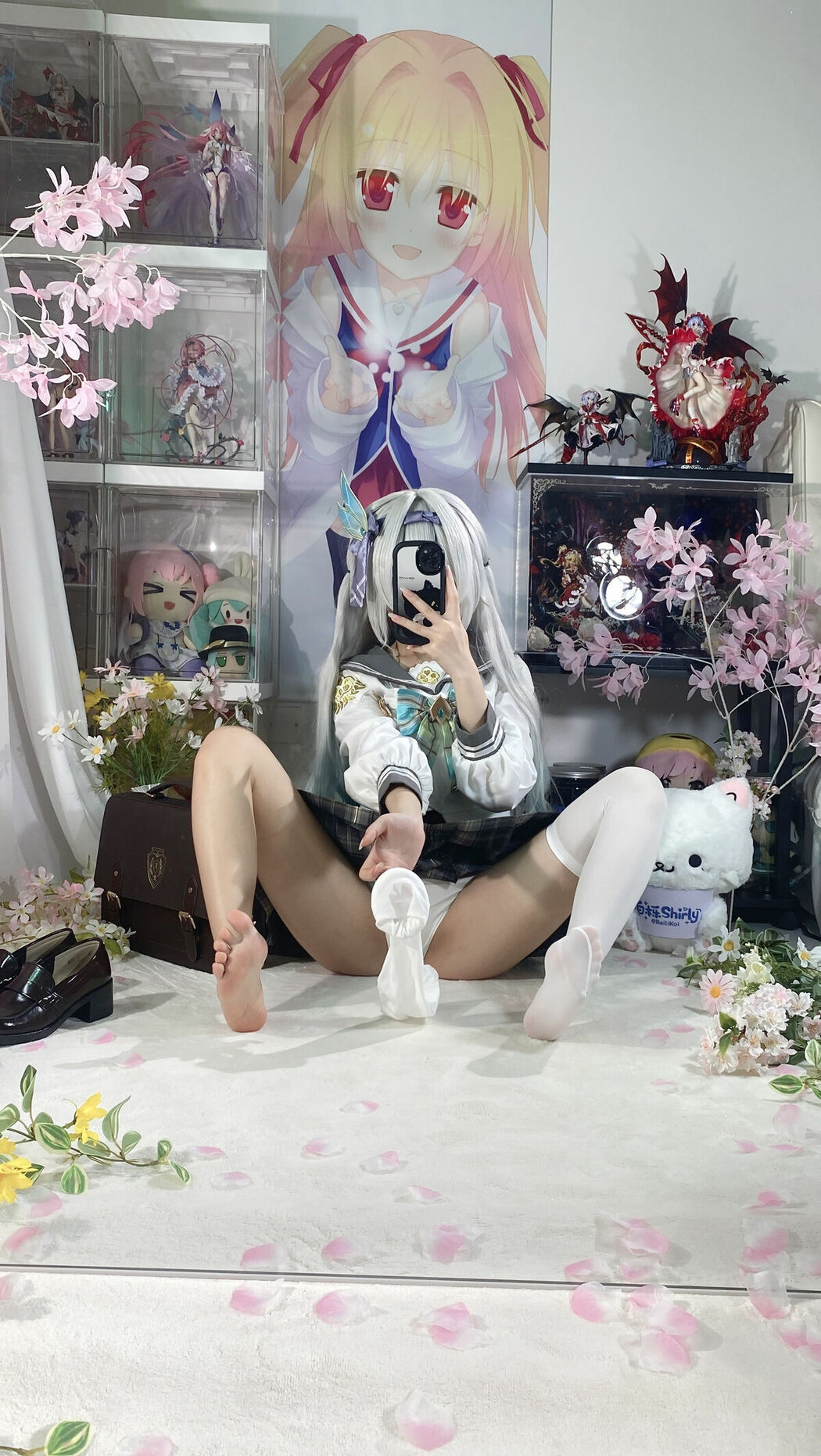 Coser@白栎Shirly – 春日流萤 Part02 (66P)