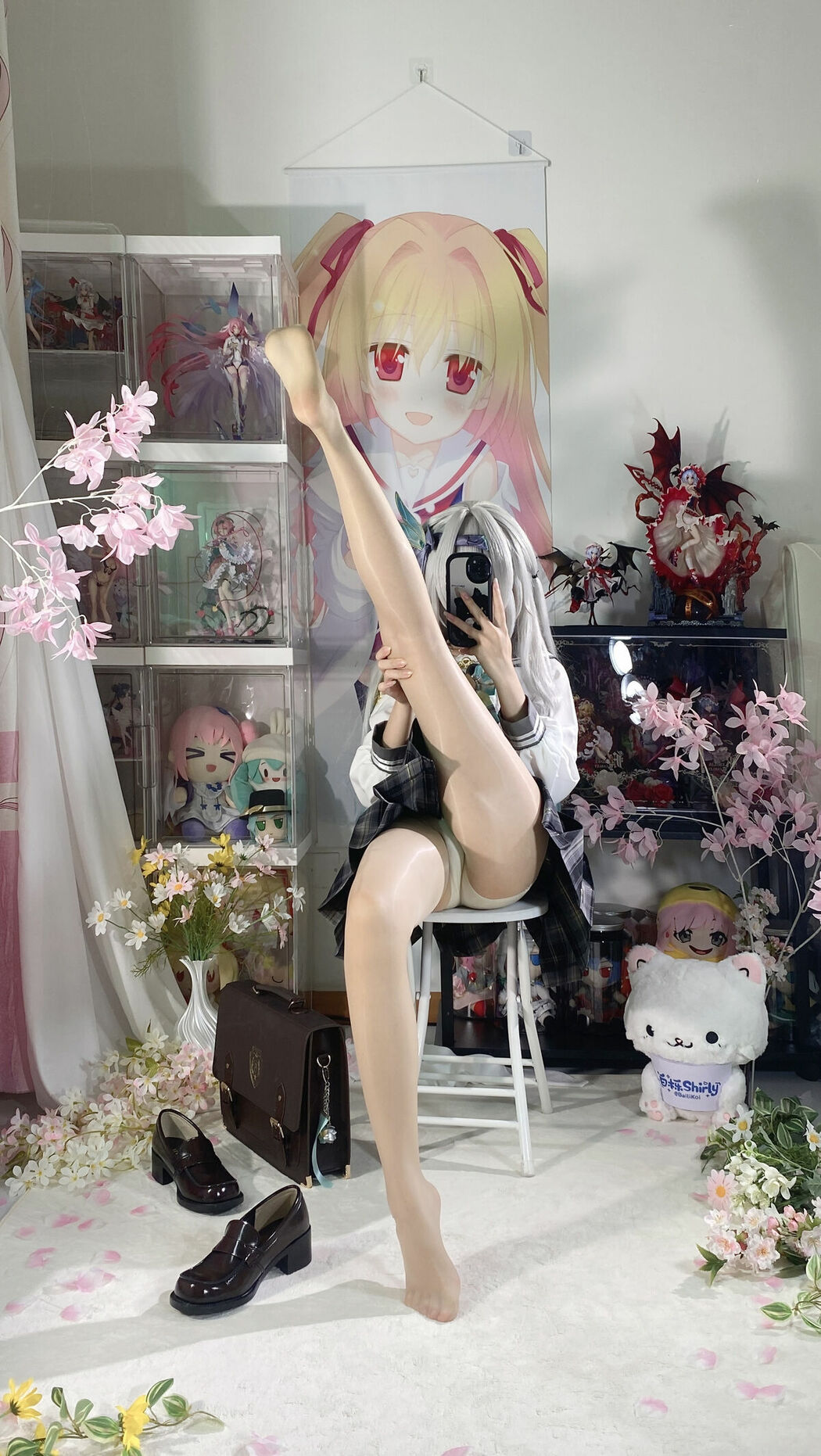 Coser@白栎Shirly – 春日流萤 Part02 (66P)