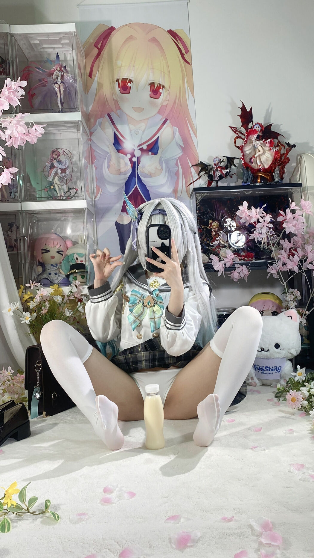 Coser@白栎Shirly – 春日流萤 Part02 (66P)