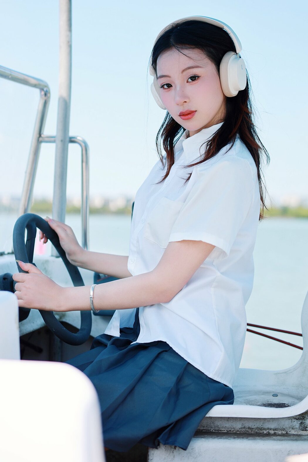 YiTuYu艺图语 Vol.10359 Xiao U (34P) Cover Photo
