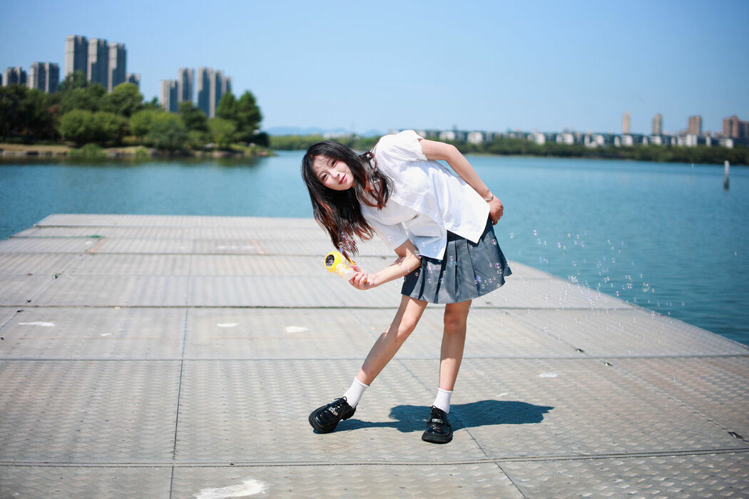 YiTuYu艺图语 Vol.10359 Xiao U (34P)