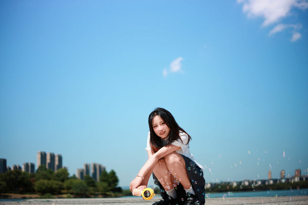 YiTuYu艺图语 Vol.10359 Xiao U (34P)
