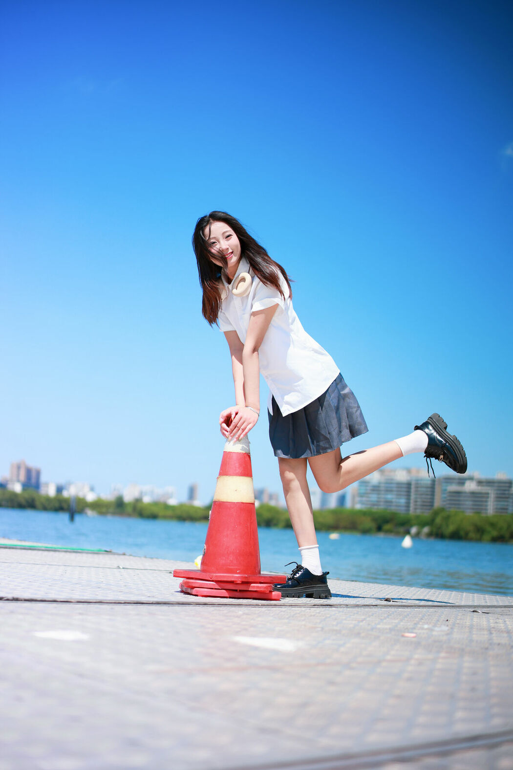 YiTuYu艺图语 Vol.10359 Xiao U (34P)