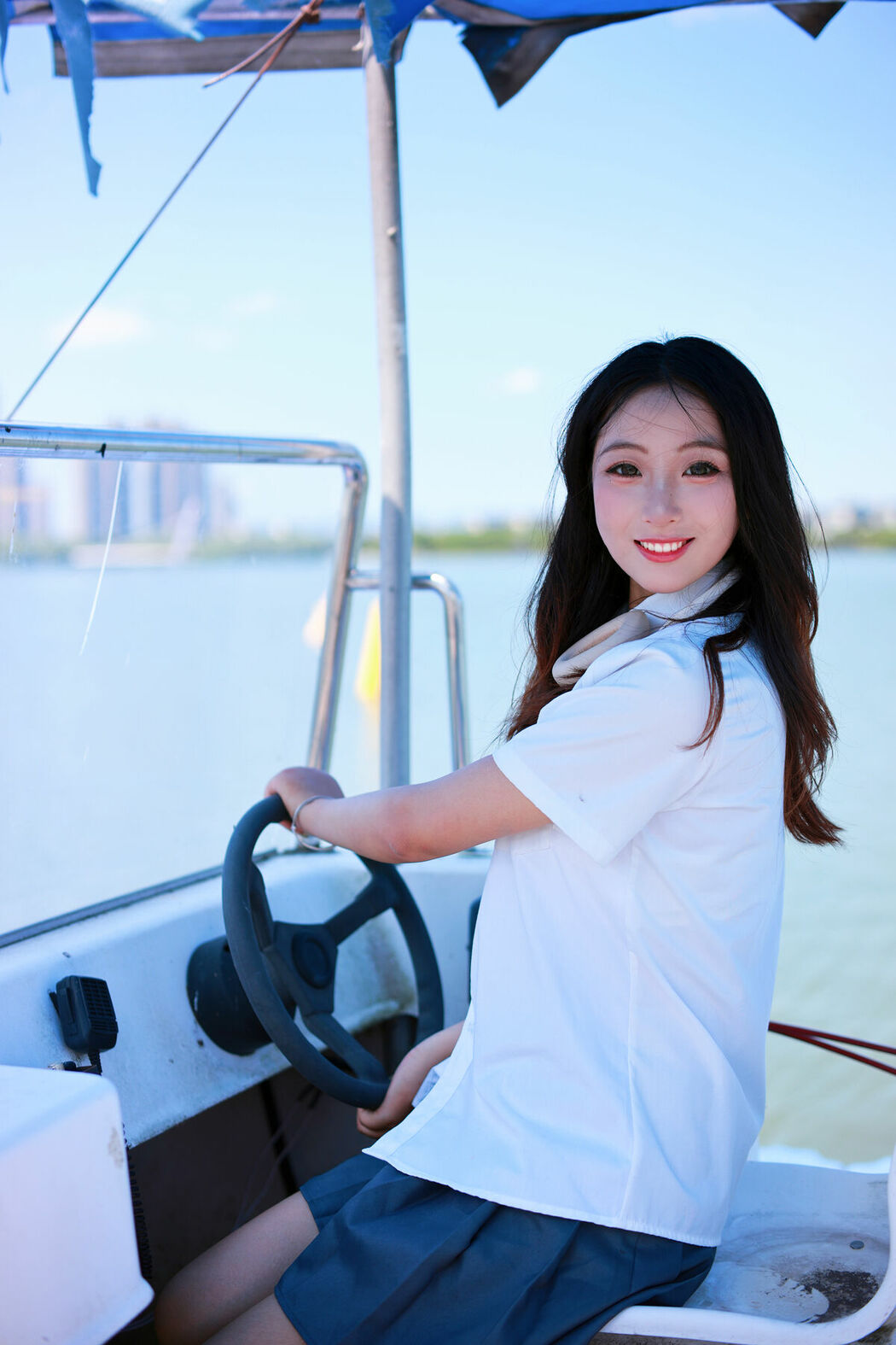 YiTuYu艺图语 Vol.10359 Xiao U (34P)