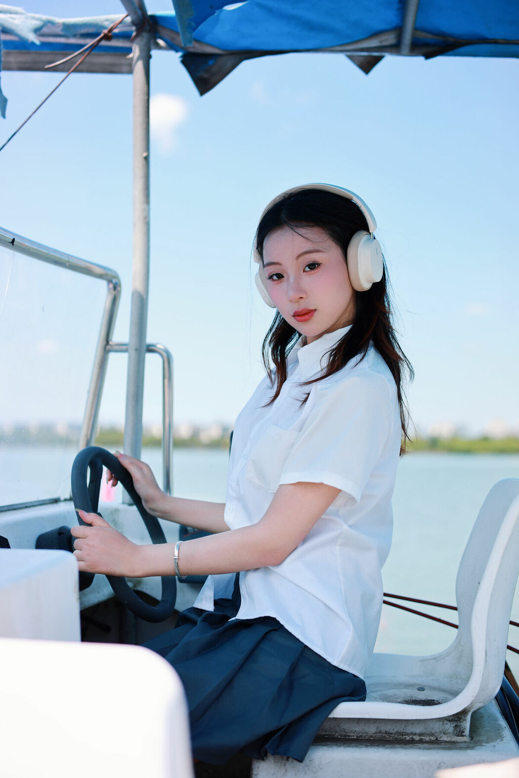 YiTuYu艺图语 Vol.10359 Xiao U (34P)