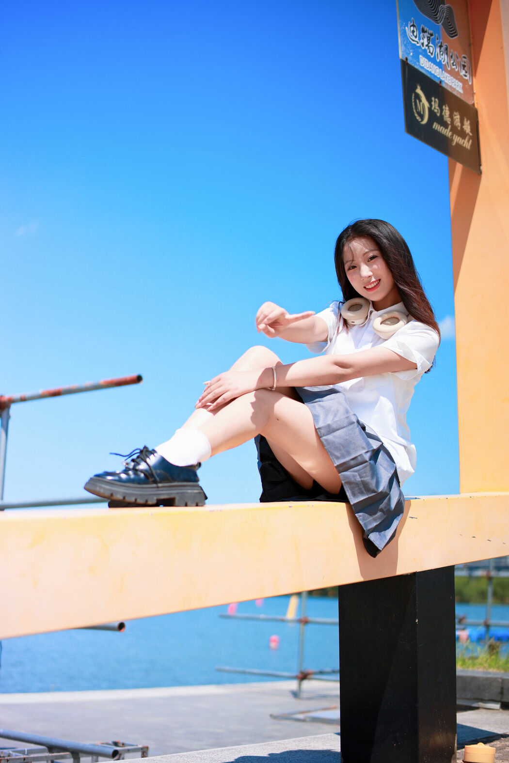 YiTuYu艺图语 Vol.10359 Xiao U (34P)