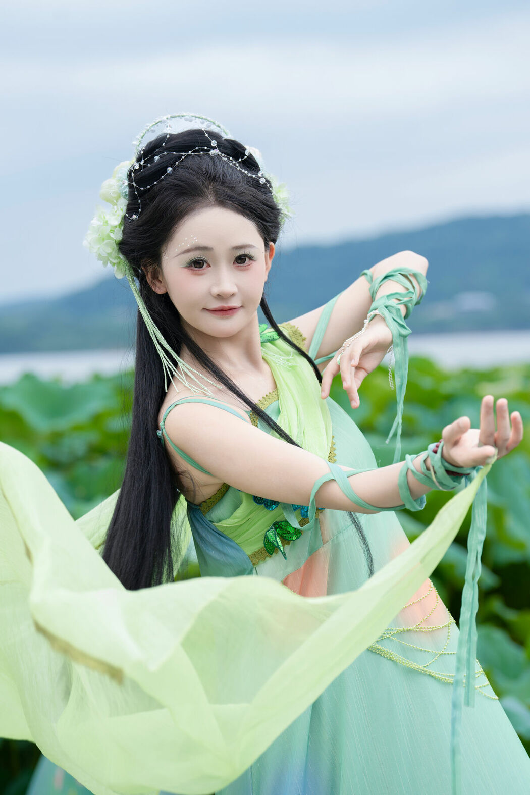 YiTuYu艺图语 Vol.10362 Jiao Yi Zhi Sui Sui (43P)