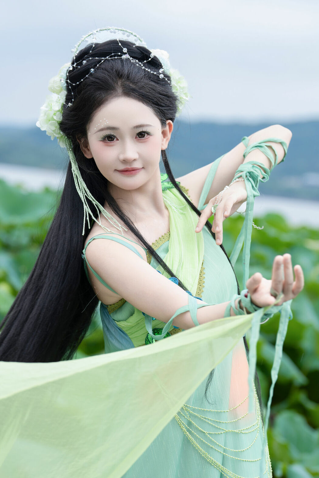 YiTuYu艺图语 Vol.10362 Jiao Yi Zhi Sui Sui (43P)