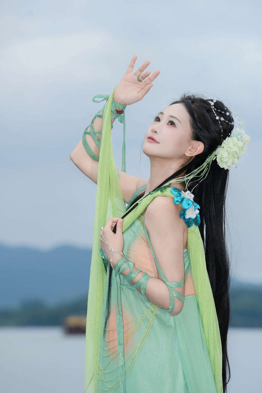 YiTuYu艺图语 Vol.10362 Jiao Yi Zhi Sui Sui (43P)