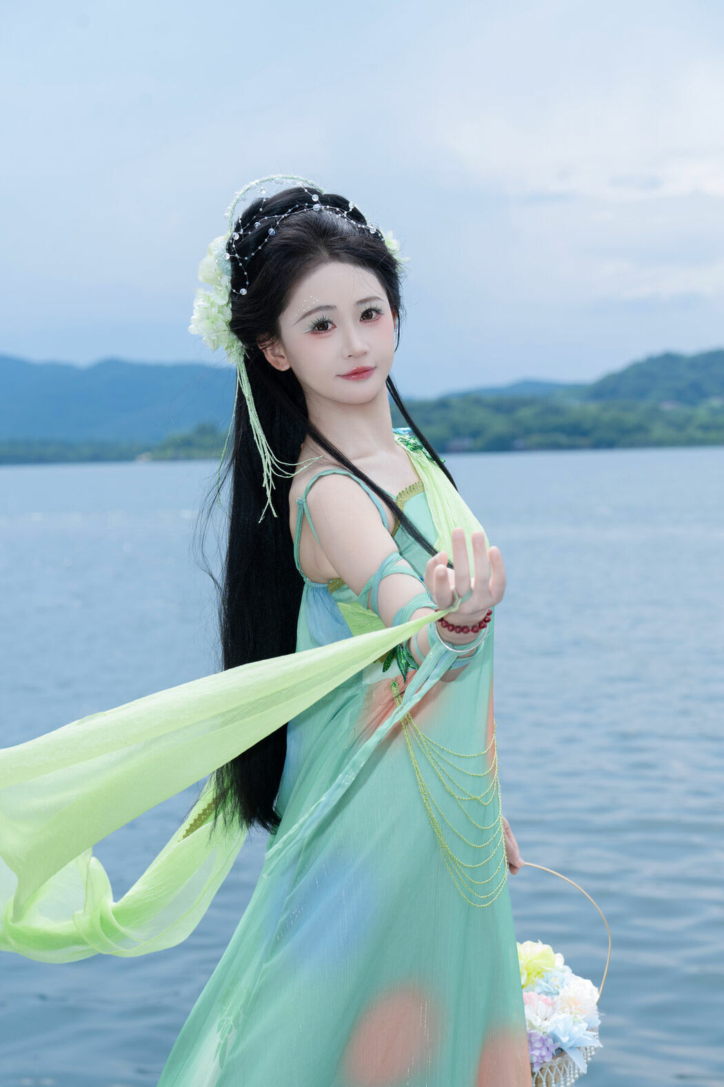 YiTuYu艺图语 Vol.10362 Jiao Yi Zhi Sui Sui (43P)