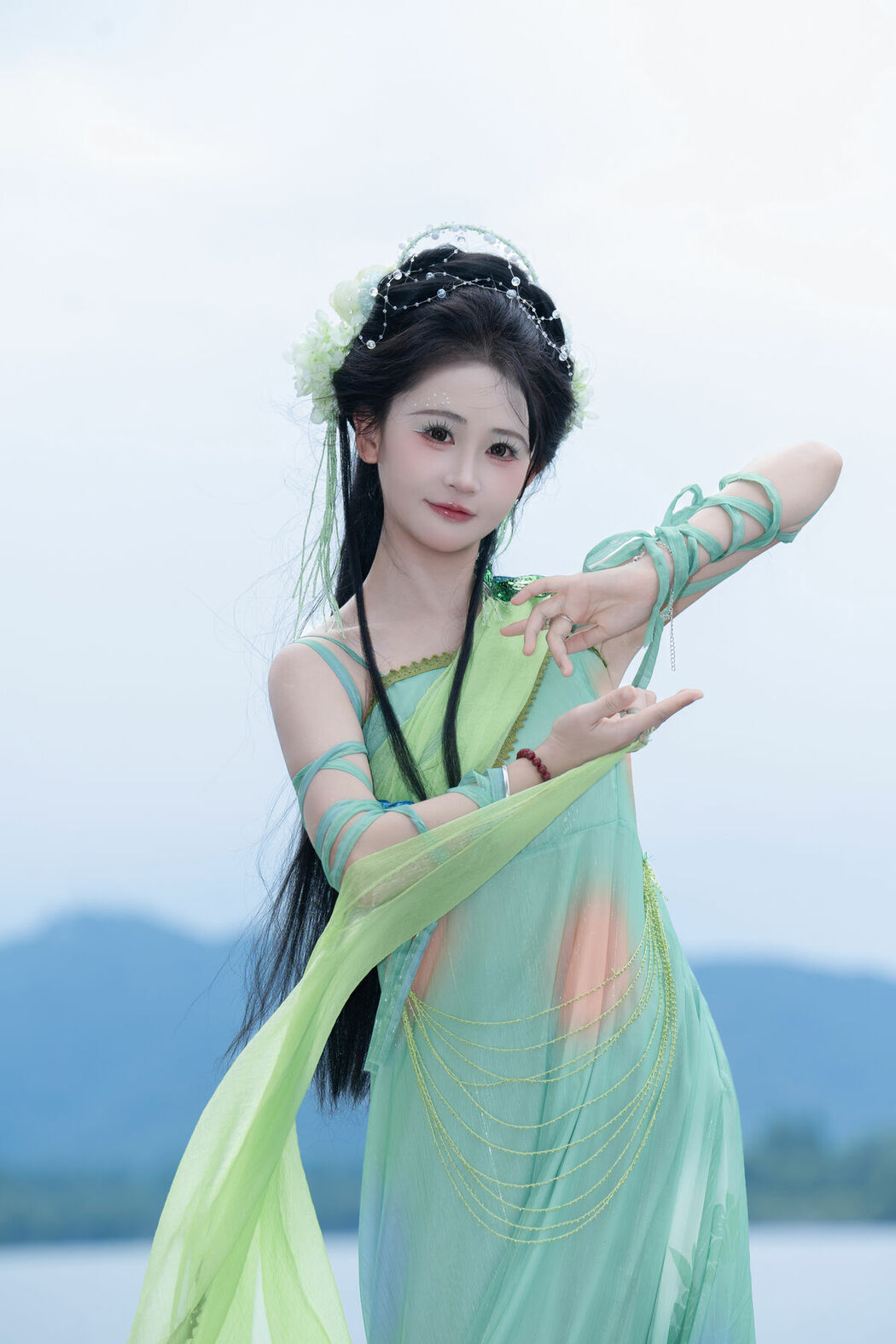 YiTuYu艺图语 Vol.10362 Jiao Yi Zhi Sui Sui (43P)
