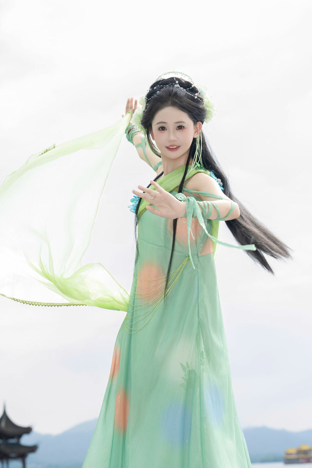 YiTuYu艺图语 Vol.10362 Jiao Yi Zhi Sui Sui (43P)
