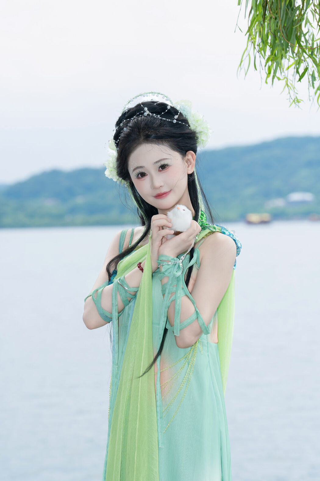 YiTuYu艺图语 Vol.10362 Jiao Yi Zhi Sui Sui (43P)