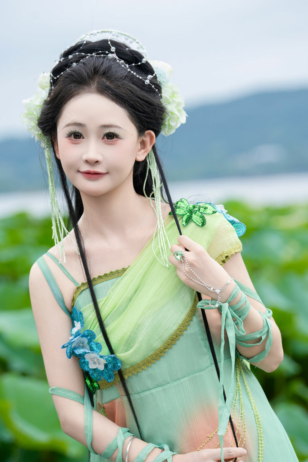 YiTuYu艺图语 Vol.10362 Jiao Yi Zhi Sui Sui (43P)