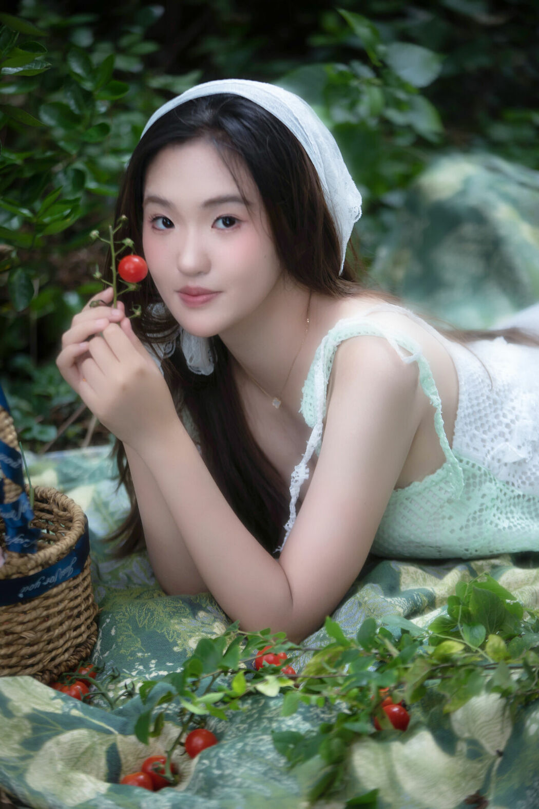 YiTuYu艺图语 Vol.10367 Ya (17P)
