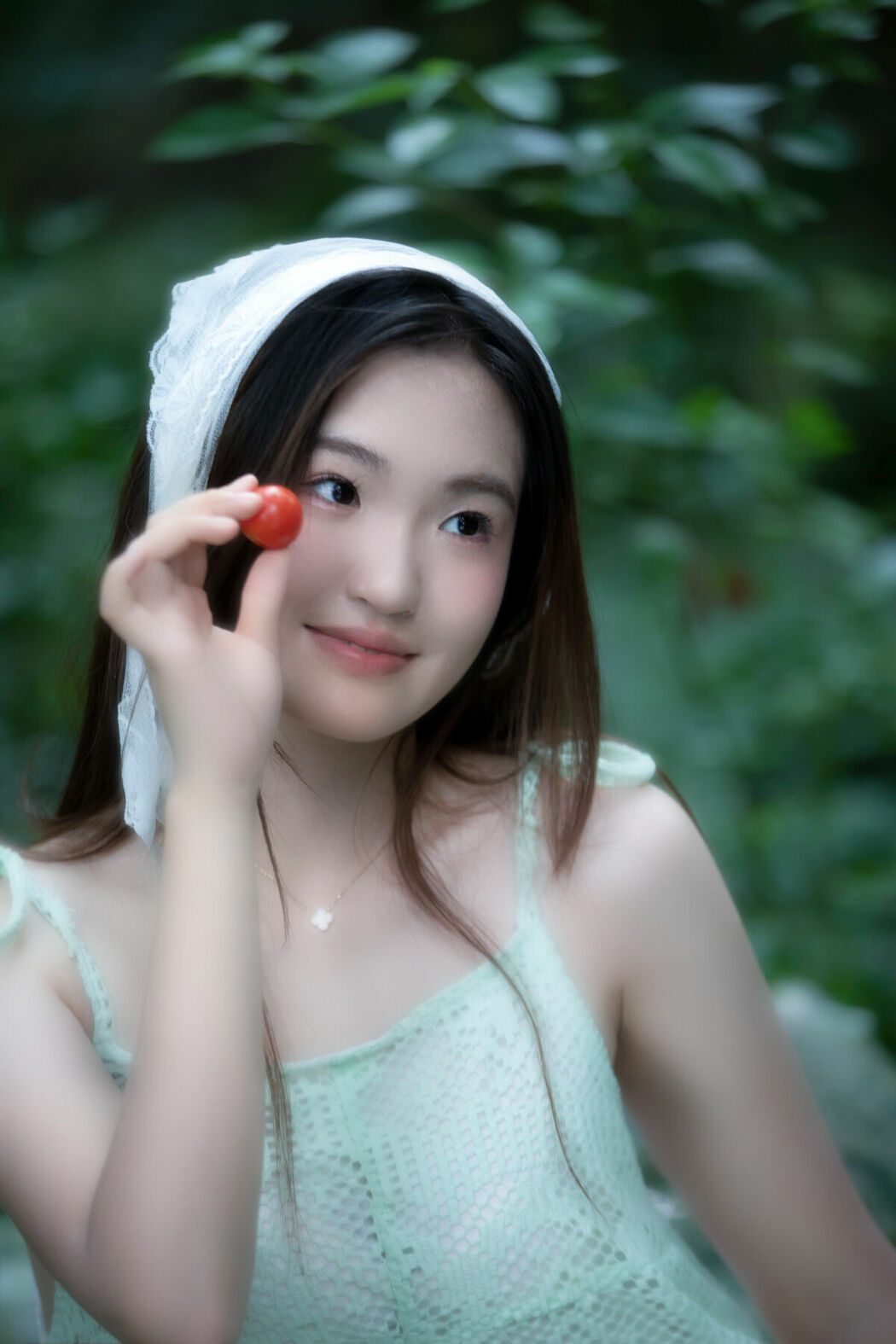 YiTuYu艺图语 Vol.10367 Ya (17P)
