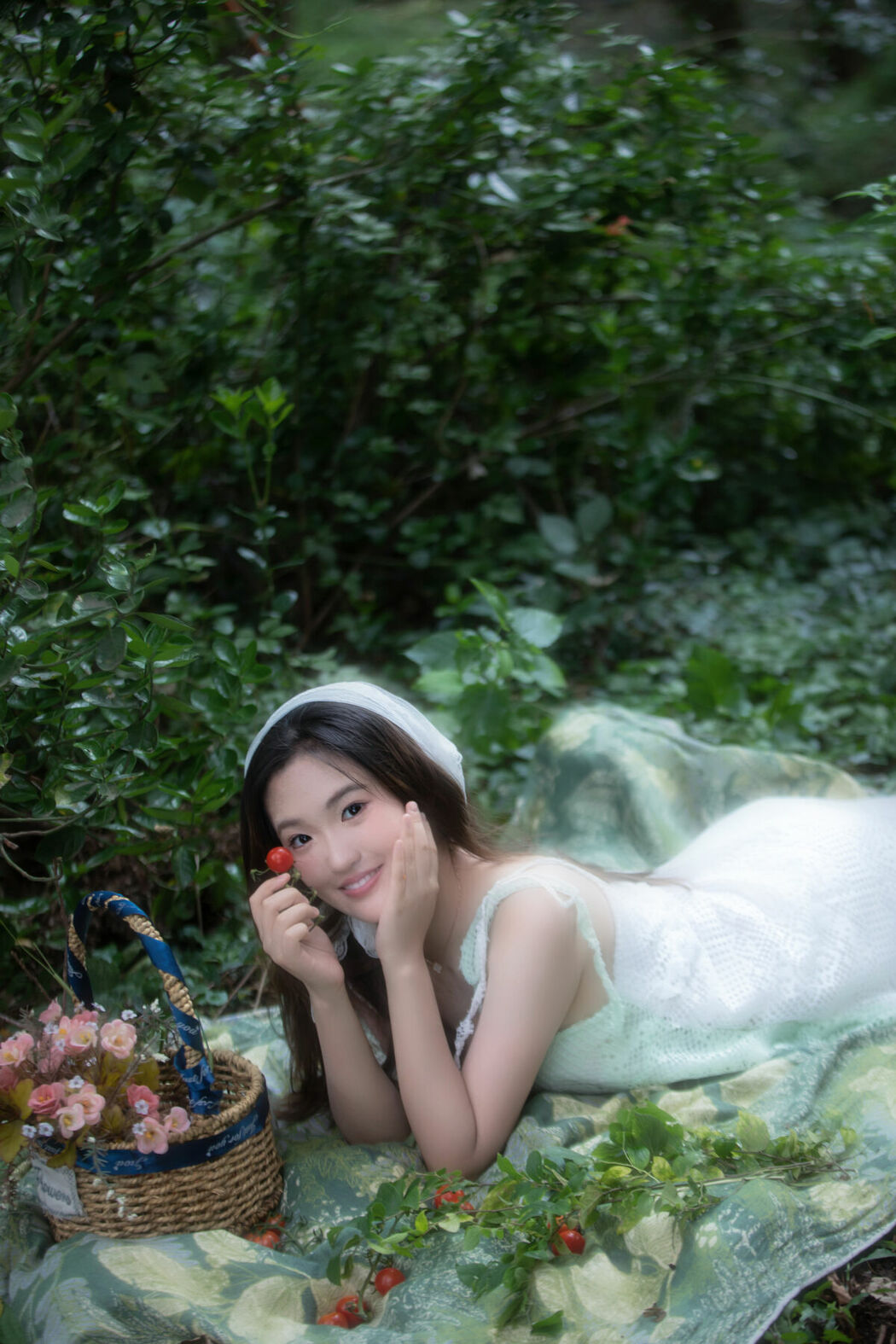 YiTuYu艺图语 Vol.10367 Ya (17P)