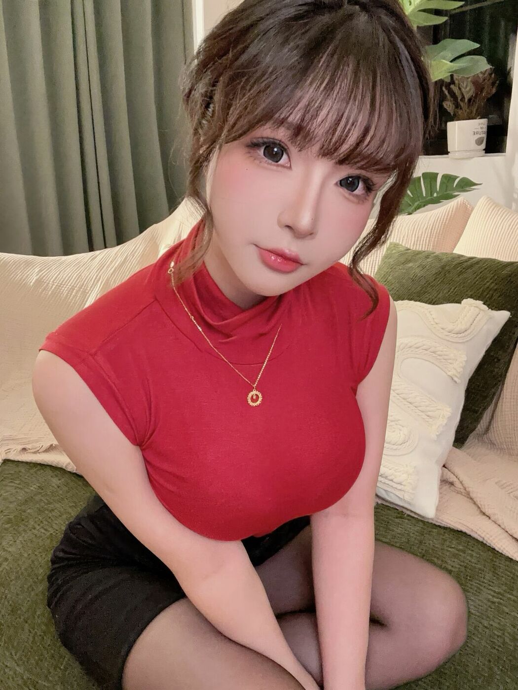 Coser@yuuhui玉汇 – 下属之妻 (46P – 2V)
